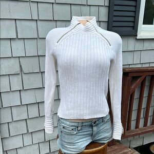 Twiggy Classic  Cotton White Ribbed Cowl Neck Sweater w/ Zipper Accents